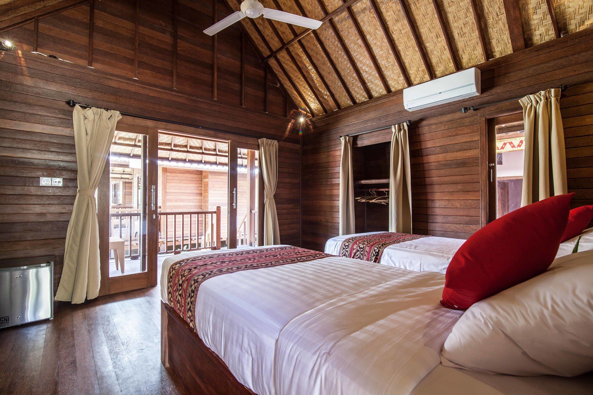 Garden Cottage Lembongan & Hostel Exterior foto